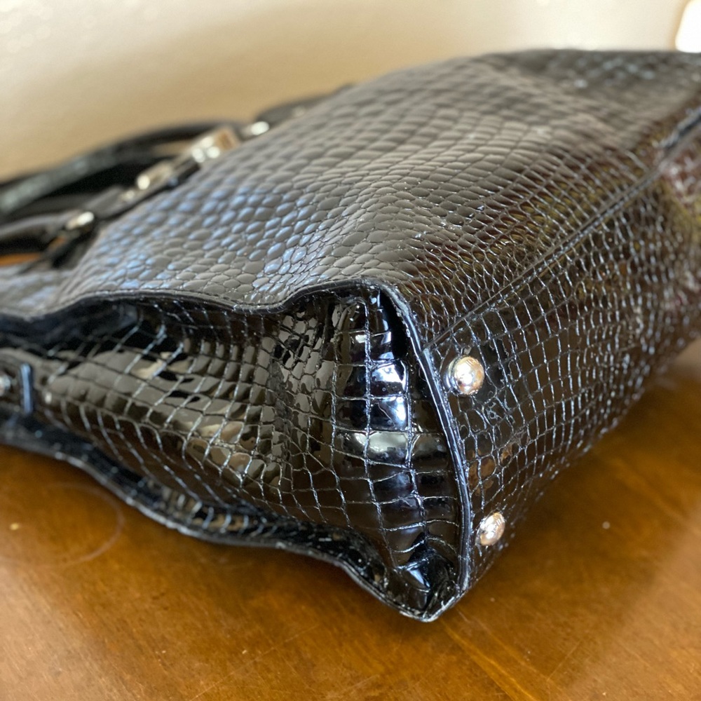Michael Kors Black Embossed Snakeskin Leather Tote - Picture 13 of 15